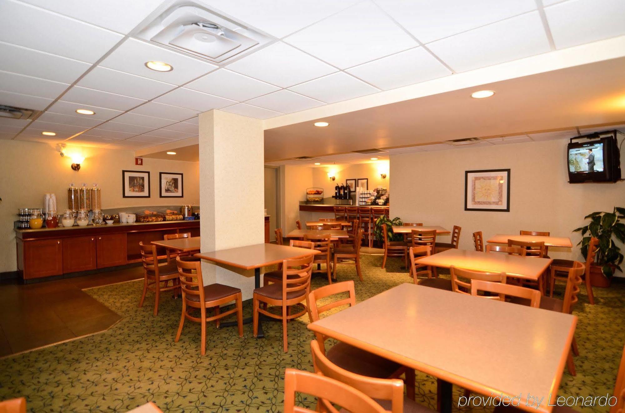 Best Western Plus Calgary Centre Inn Exterior foto