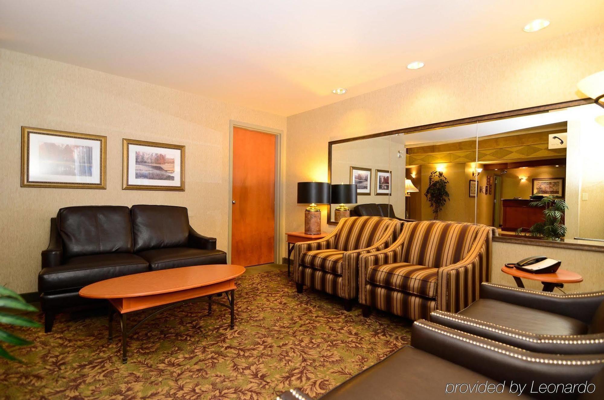 Best Western Plus Calgary Centre Inn Exterior foto